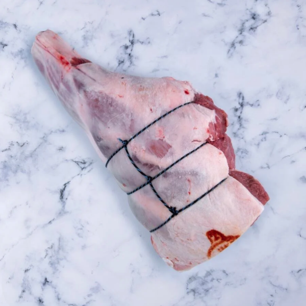 Leg of lamb on the bone or boned and rolled